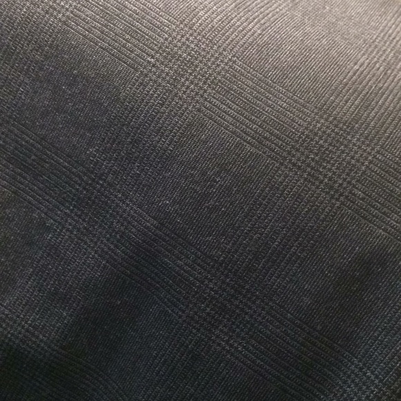 Beautiful Dark grey Banana Republic pencil skirt - Picture 5 of 5